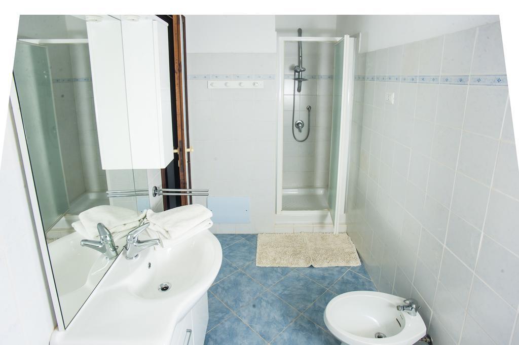 Villa Annuz 산타마르게리타디풀라 객실 사진